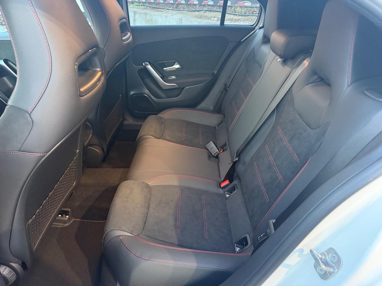 Mercedes-benz A 180 d Automatic AMG Line