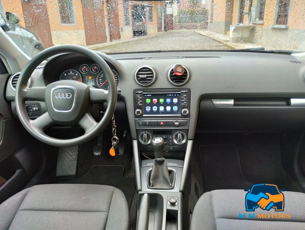 Audi A3 Sportback 1.6 tdi Attraction