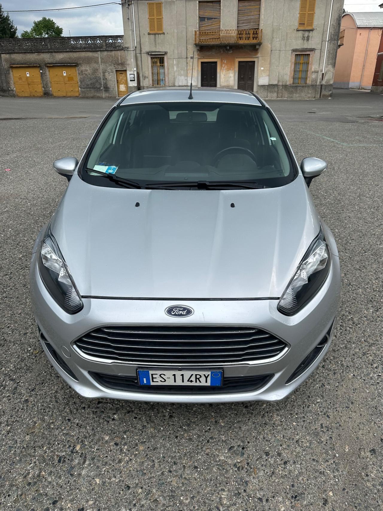 Ford Fiesta 1.0 80CV 3 porte Titanium ( LEGGERE BENE )