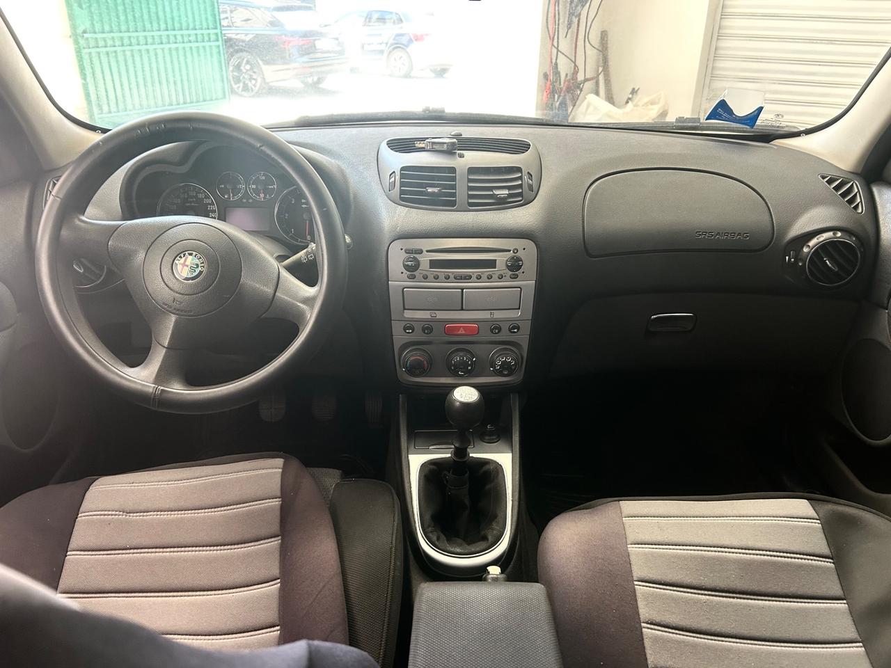 Alfa Romeo 147 1.9 JTD (115) 5 porte Exclusive