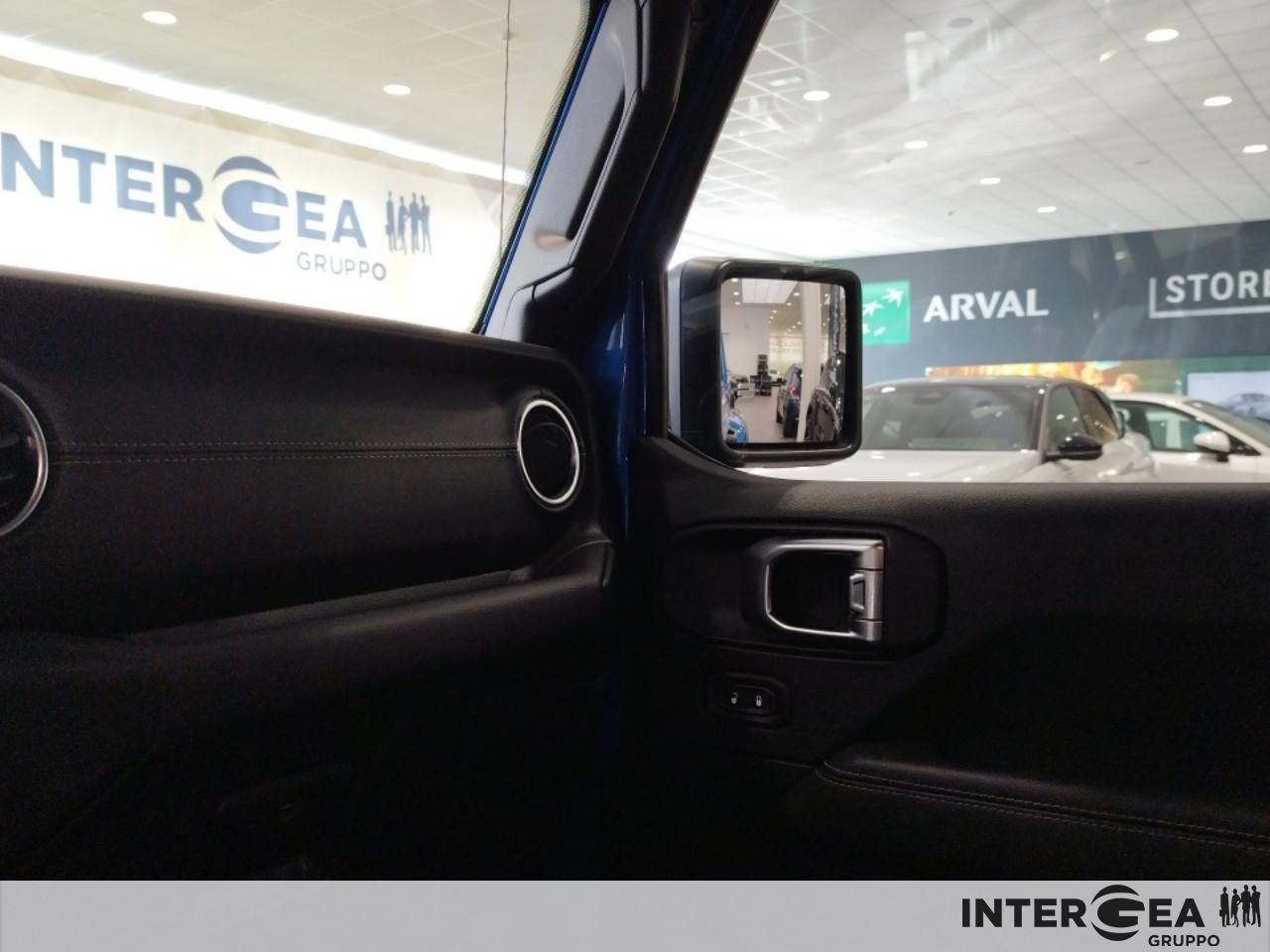 JEEP Gladiator 3.0 V6 Overland 4wd auto