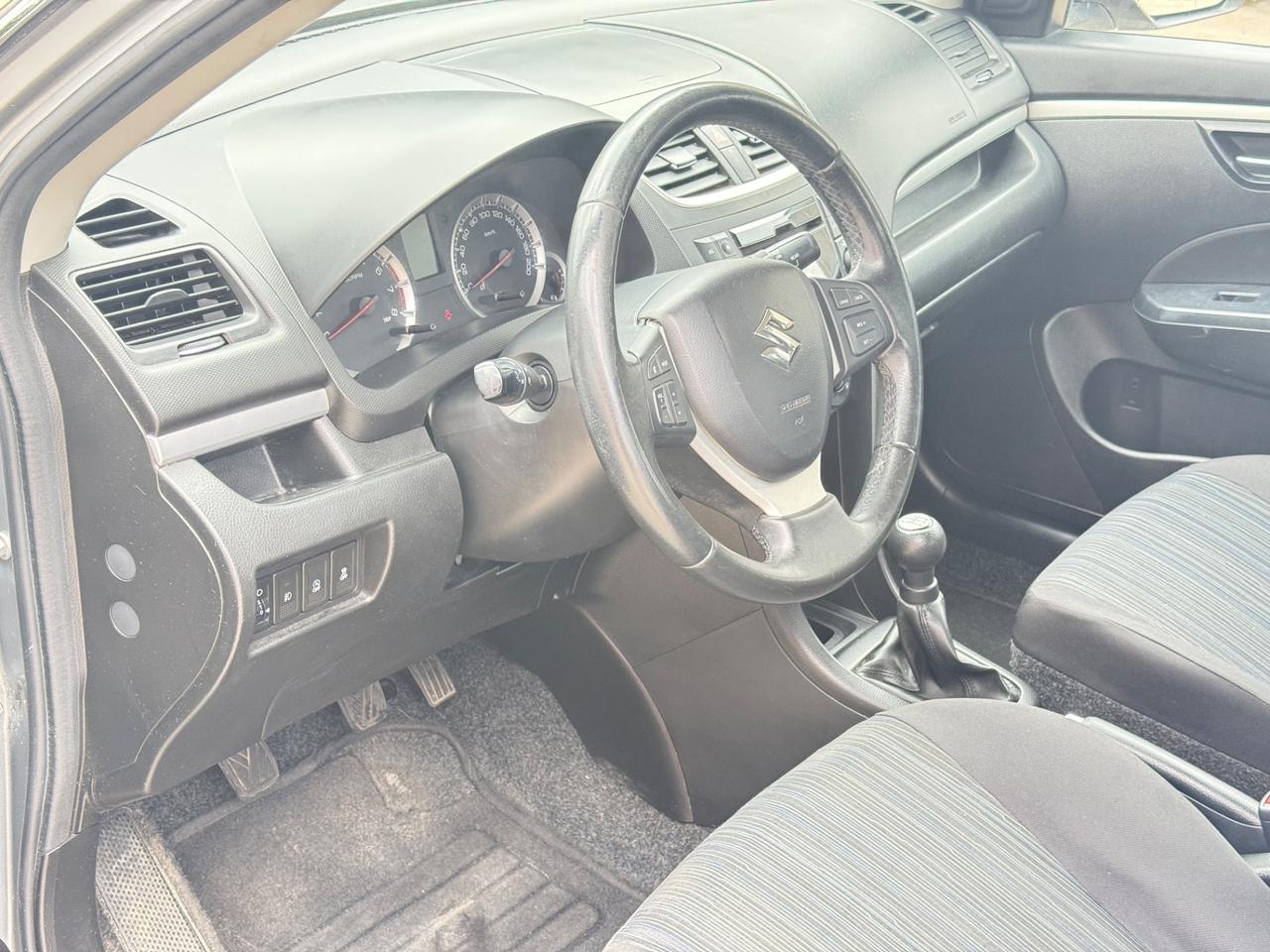 Suzuki Swift 1.2 Dualjet 4WD 5 porte B-Road Bi-Color S&S