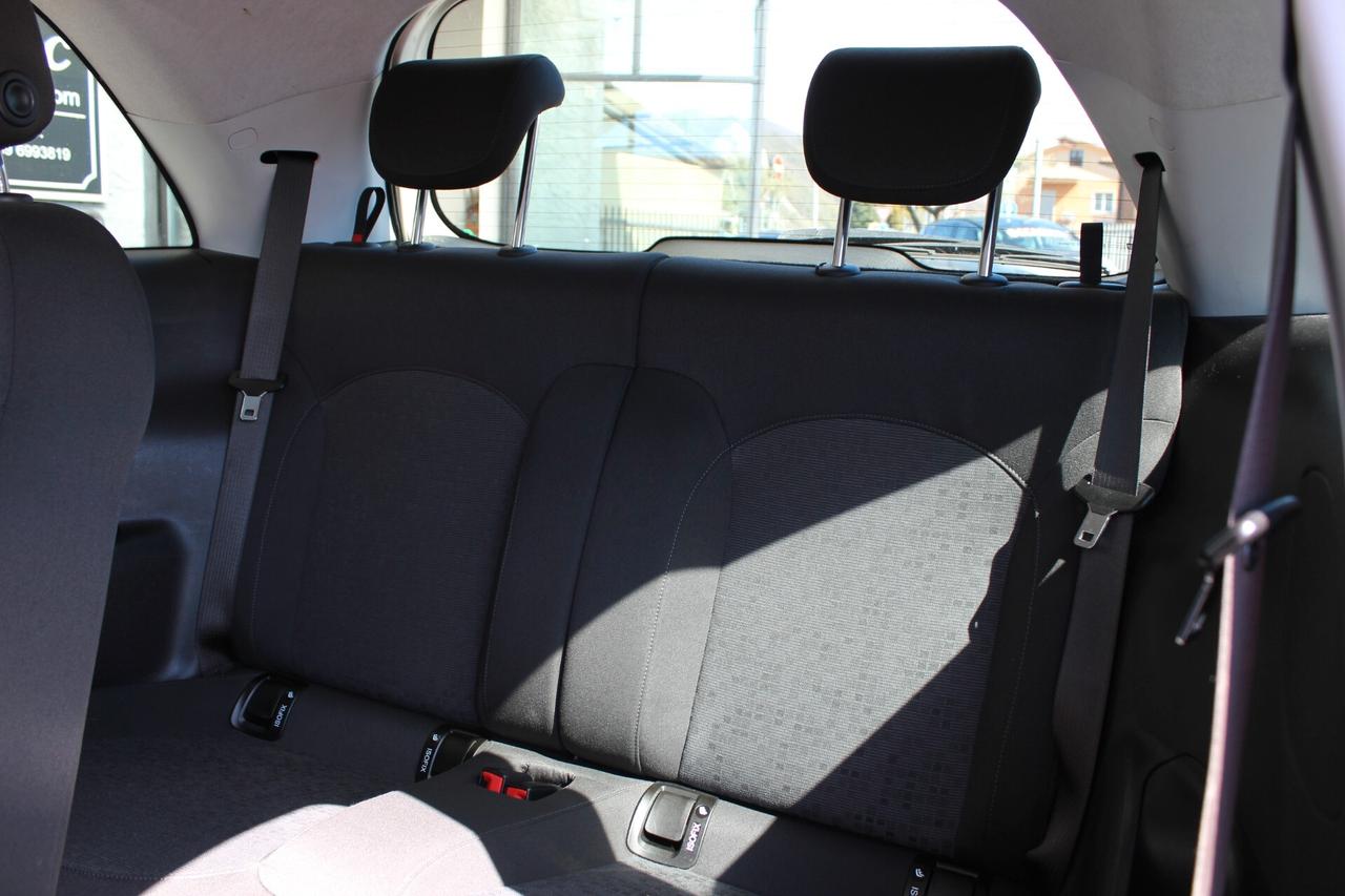 Opel Adam 1.2 70 CV Glam