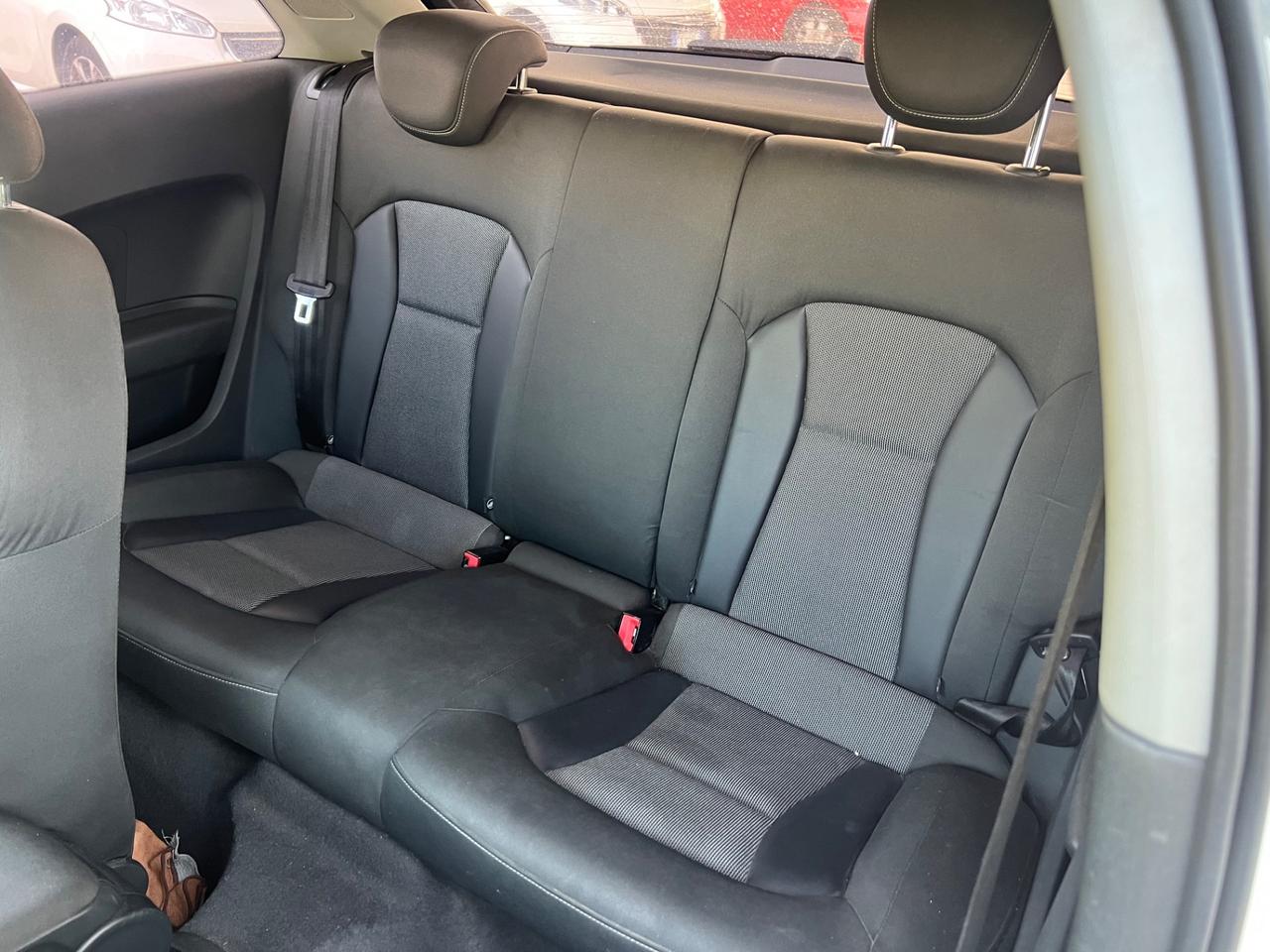 Audi A1 1.2 TFSI 2012 neopatentati