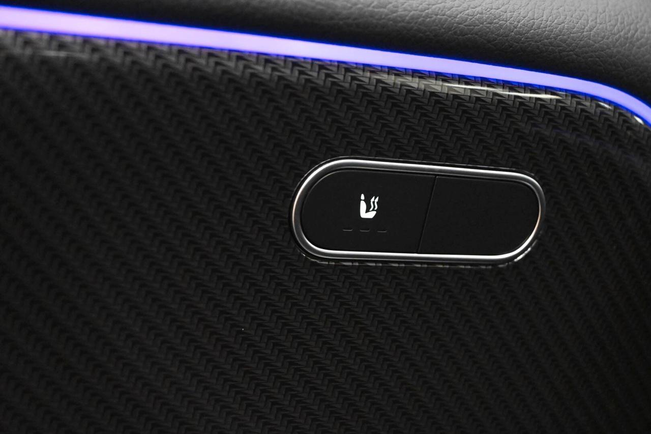 MERCEDES GLB (X247) GLB 200 d Automati...