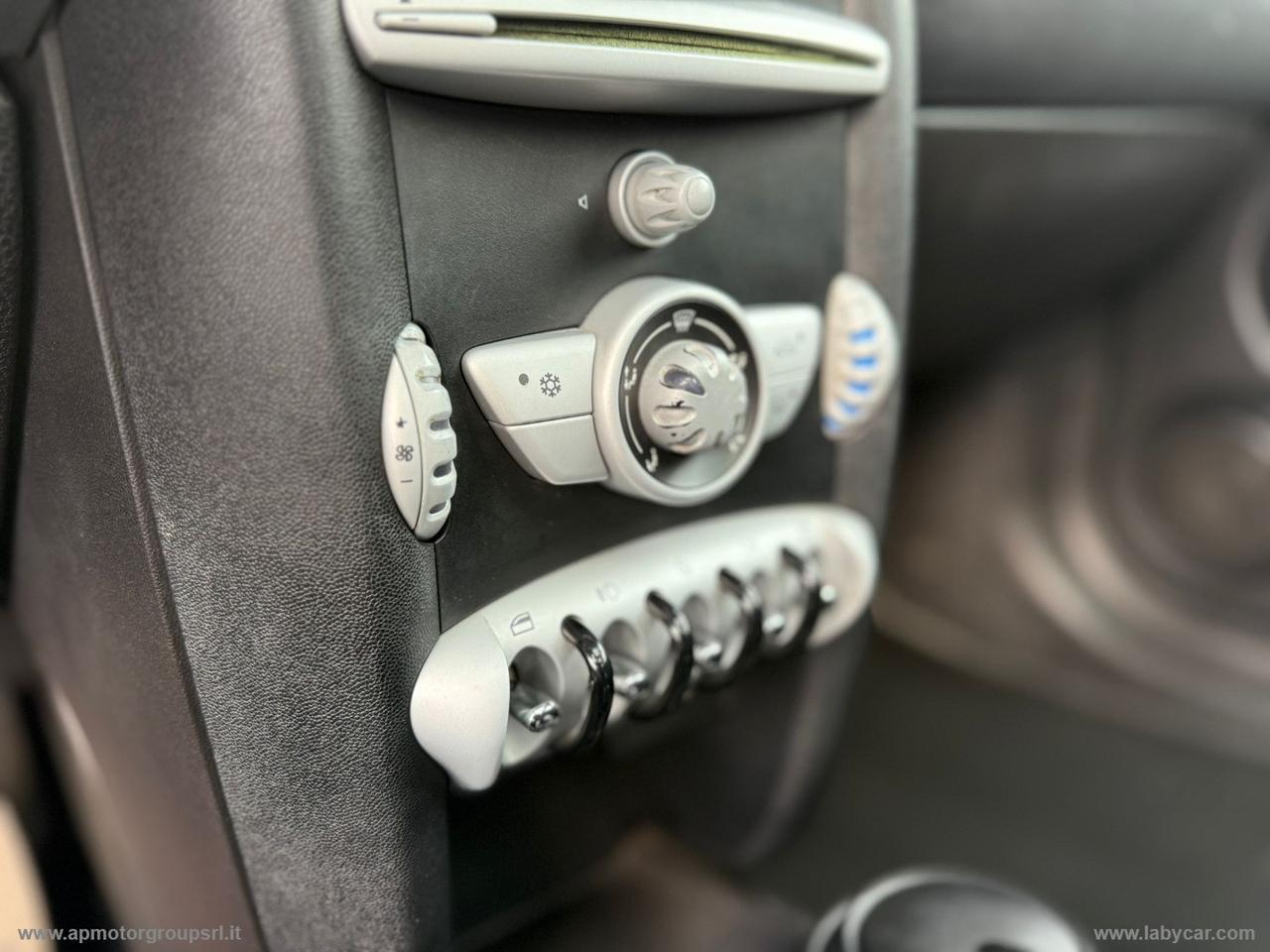 MINI 1.6 16V COOPER D