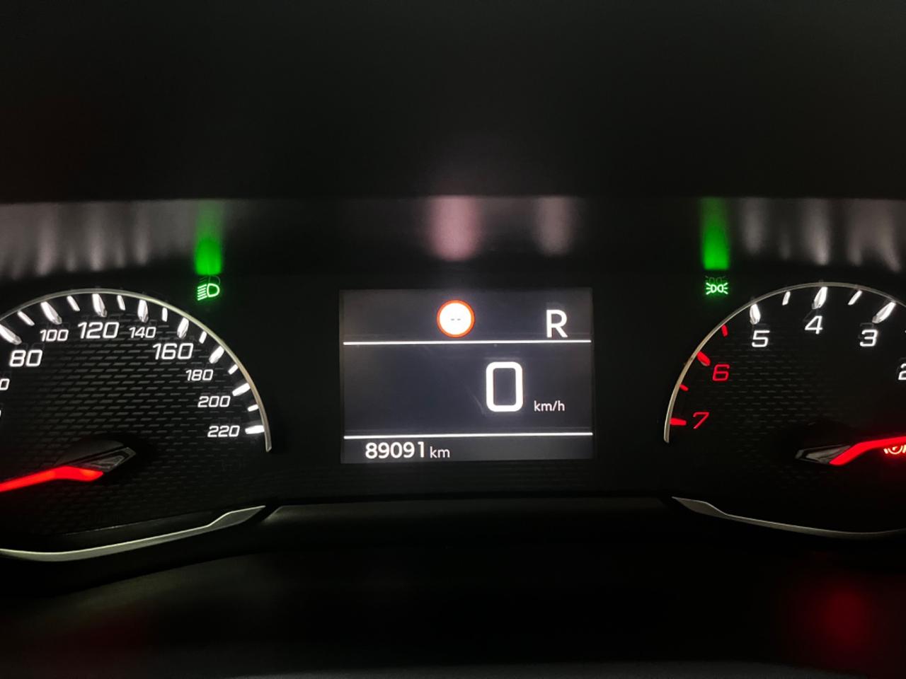 Peugeot 2008 BlueHDi 130 S&S EAT8 Allure