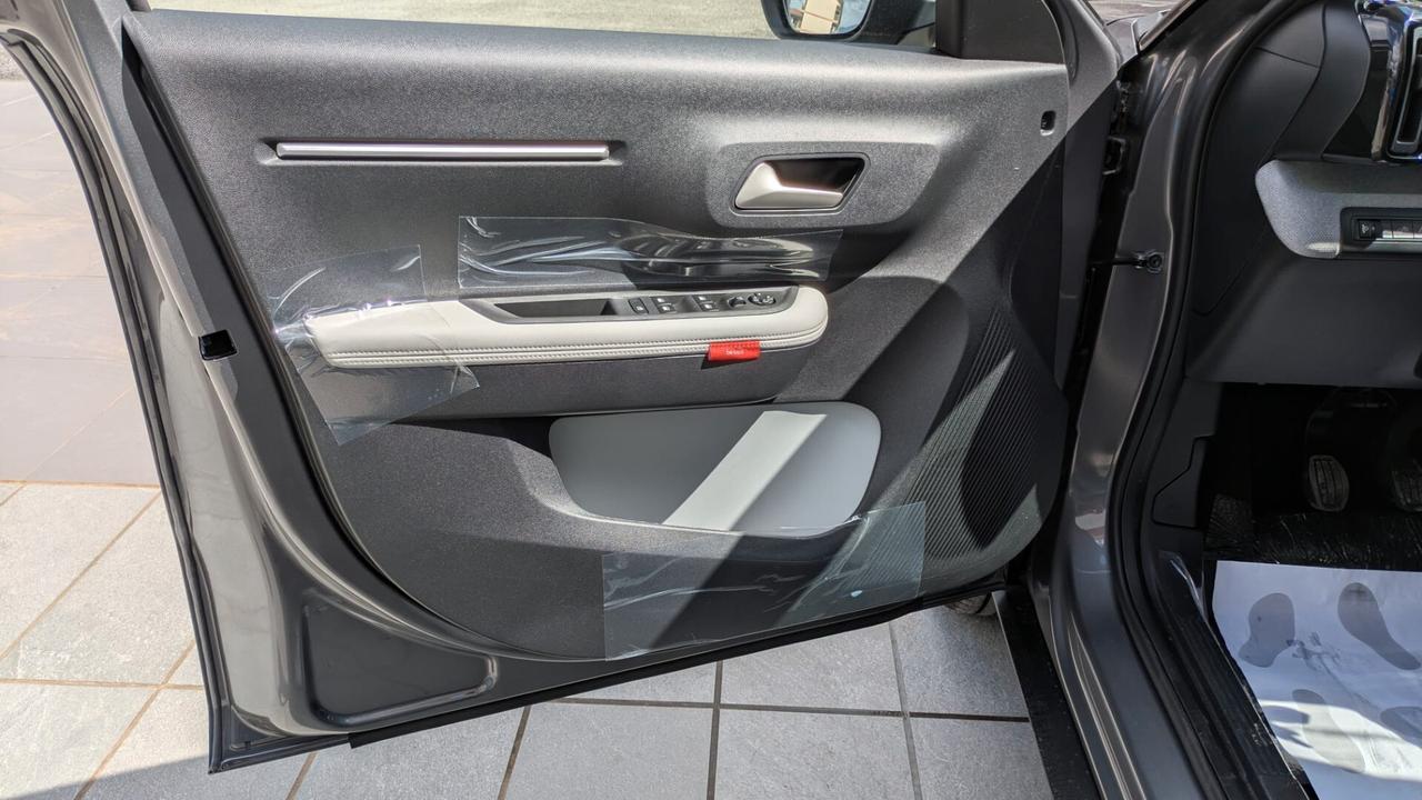 Citroen C3 110 HYBRID MAX KM0