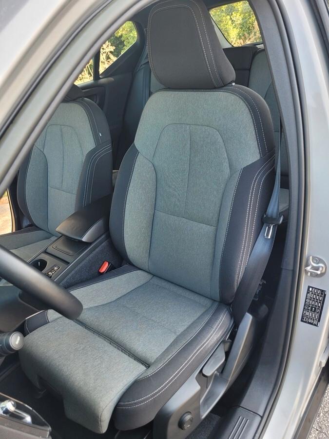 Volvo XC40 B3 automatico Core