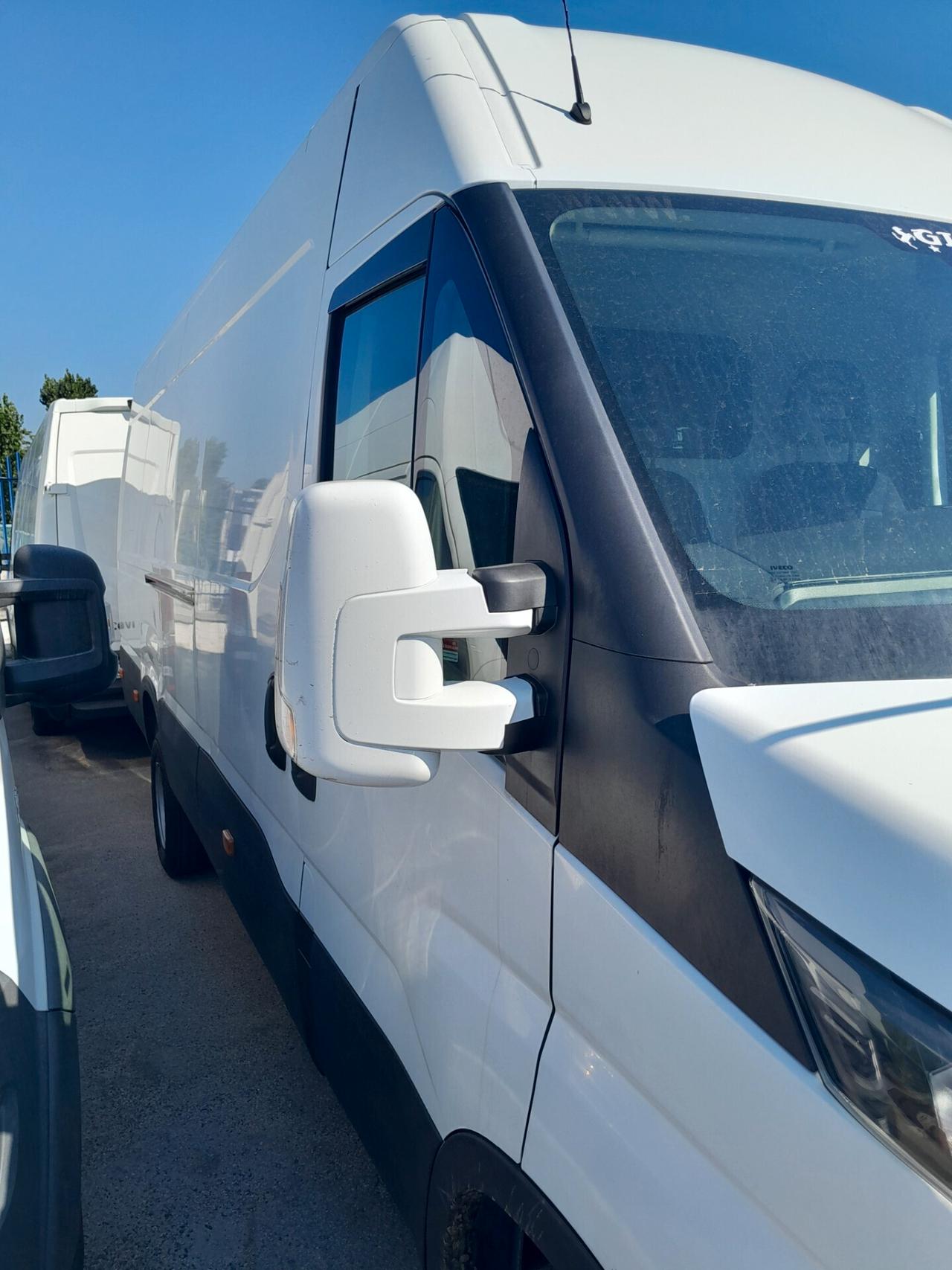 Iveco daily 35c16 anno 2018 furgone p.4100 e.6