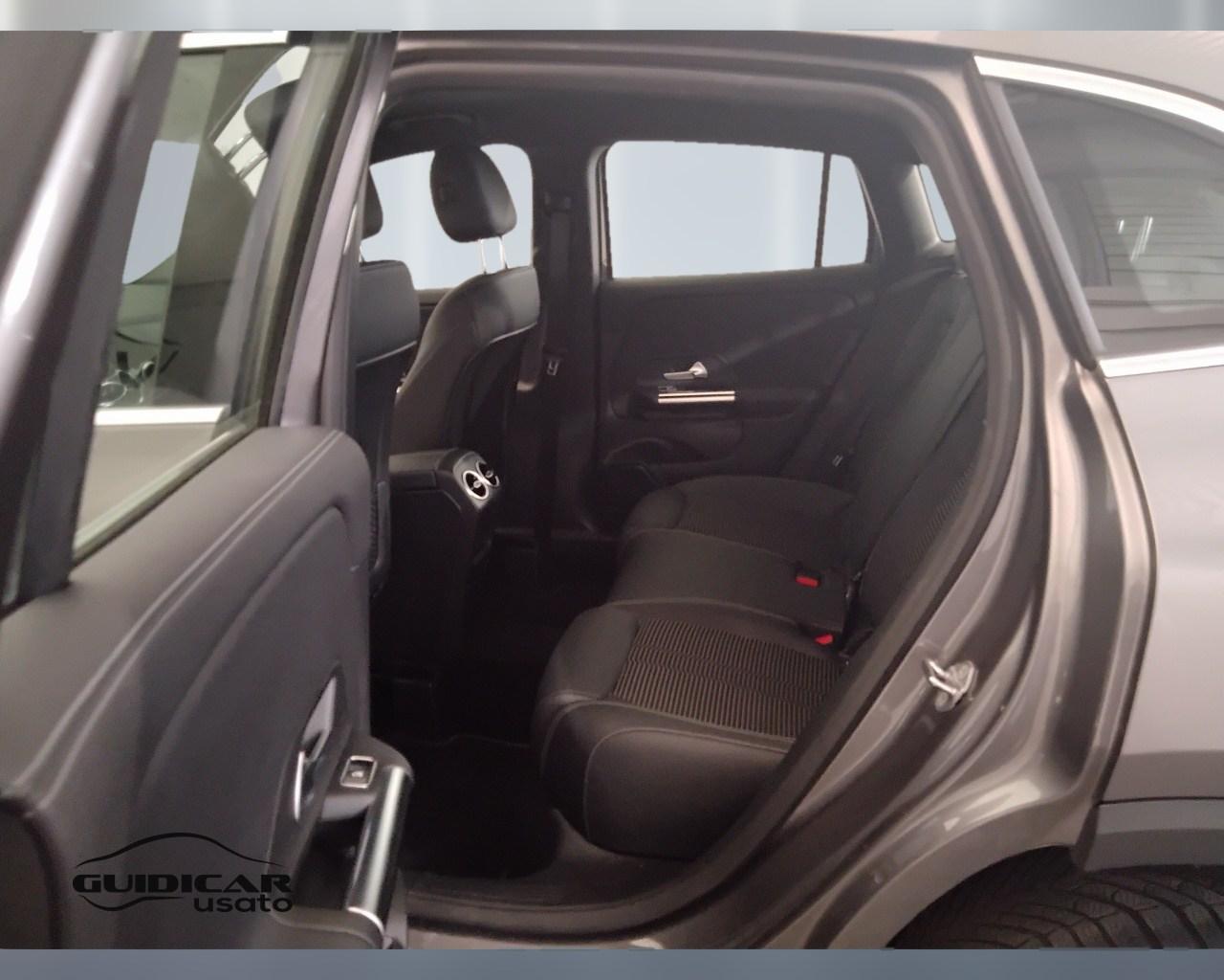 Mercedes-Benz GLA-H247 2020 - GLA 180 d Sport Plus auto