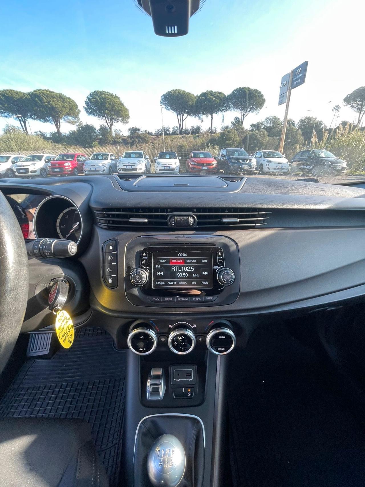 Alfa Romeo Giulietta 1.6 JTDm-2 120 CV Distinctive