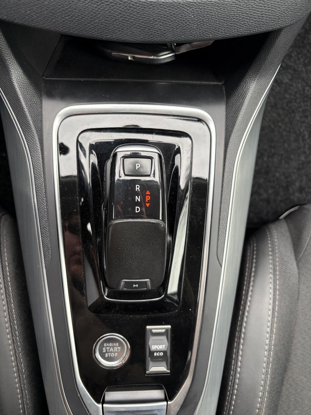 Peugeot 308 diesel 1.5 FULLOPTIONAL