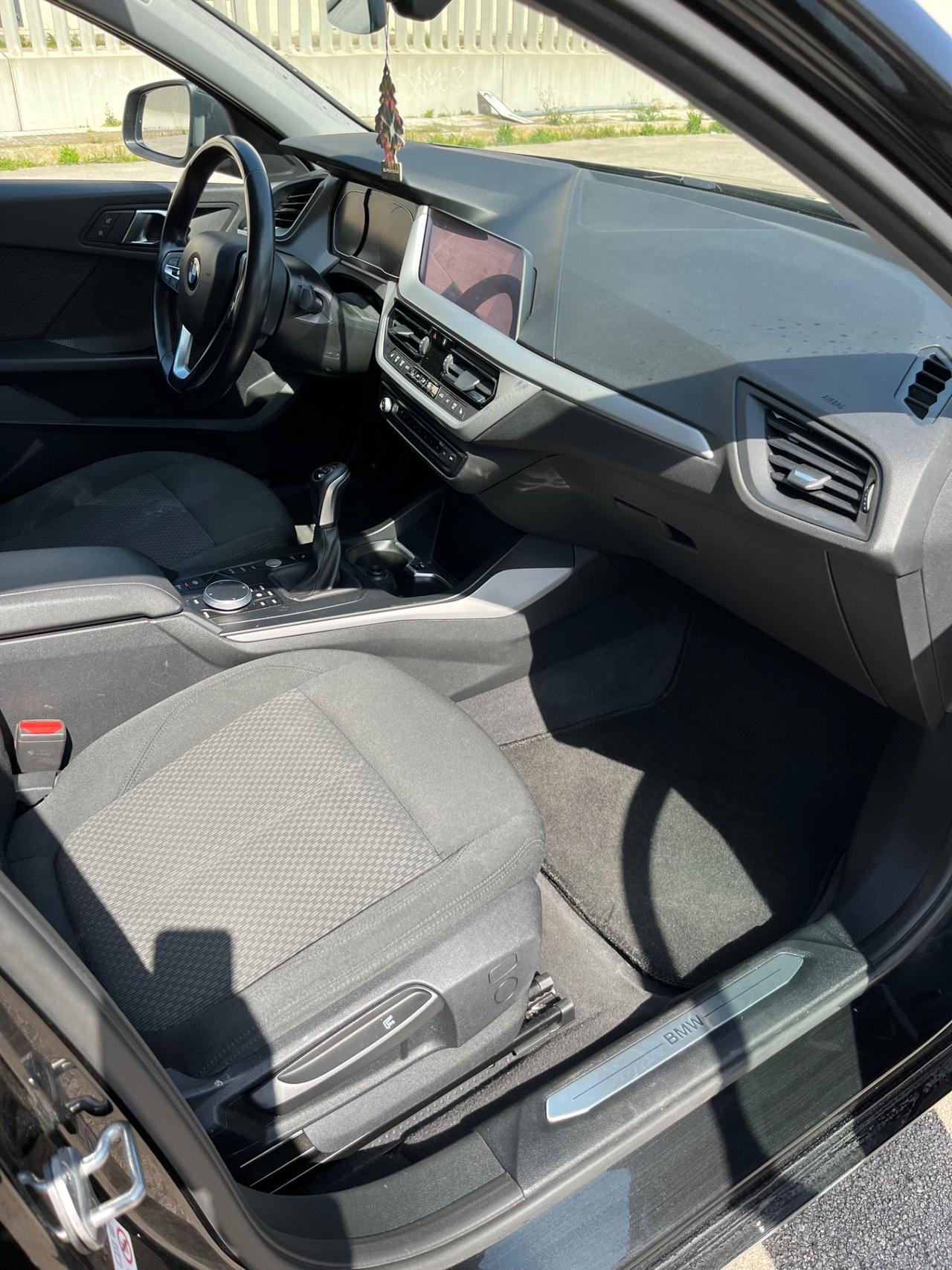 Bmw 116 SERIE 1 116d BUSINESS ADVANTAGE