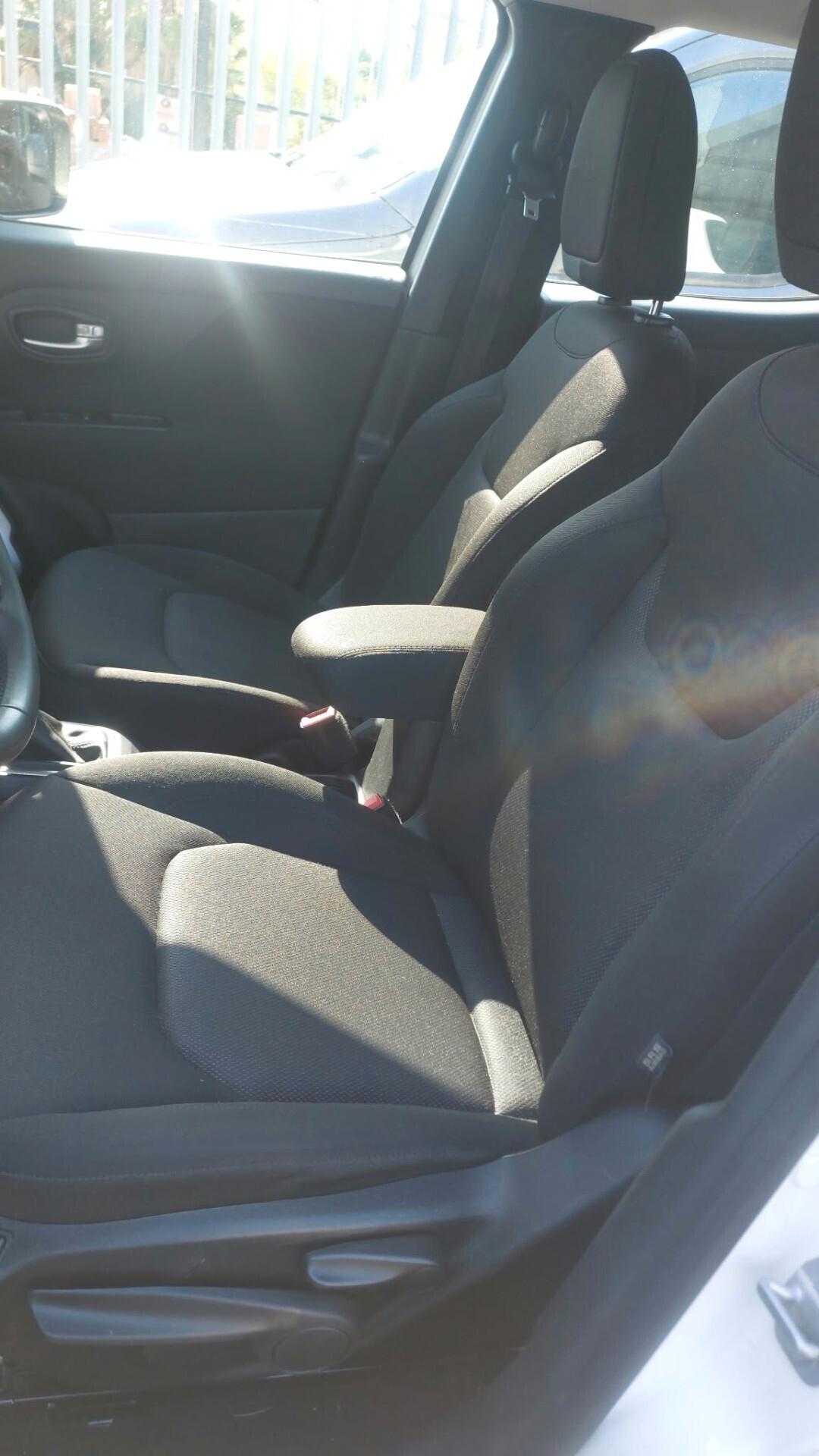 Jeep Renegade 1.6 Mjt 105 CV Business