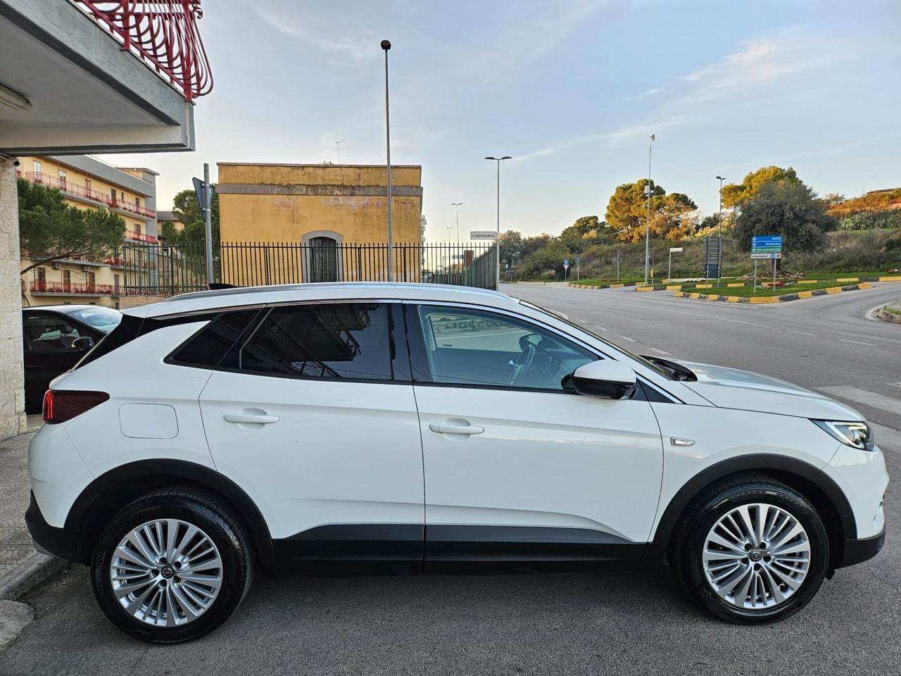 Opel Grandland X 1.6 Turbo D 120cv 88kw INNOVATION FULL