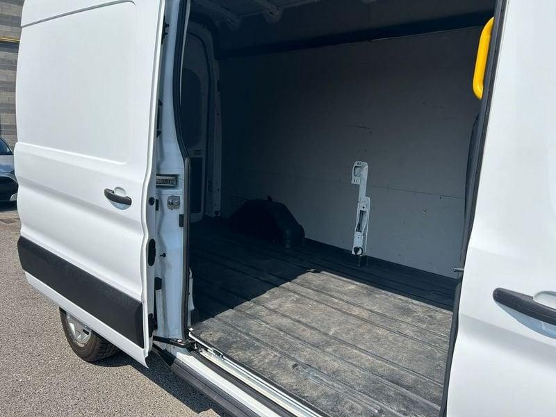 Ford Transit 350 2.0TDCi EcoBlue 170CV PL-TM Entry - IVA ESCLUSA