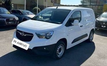 Opel Combo 1.5 diesel 3 posti in arrivo