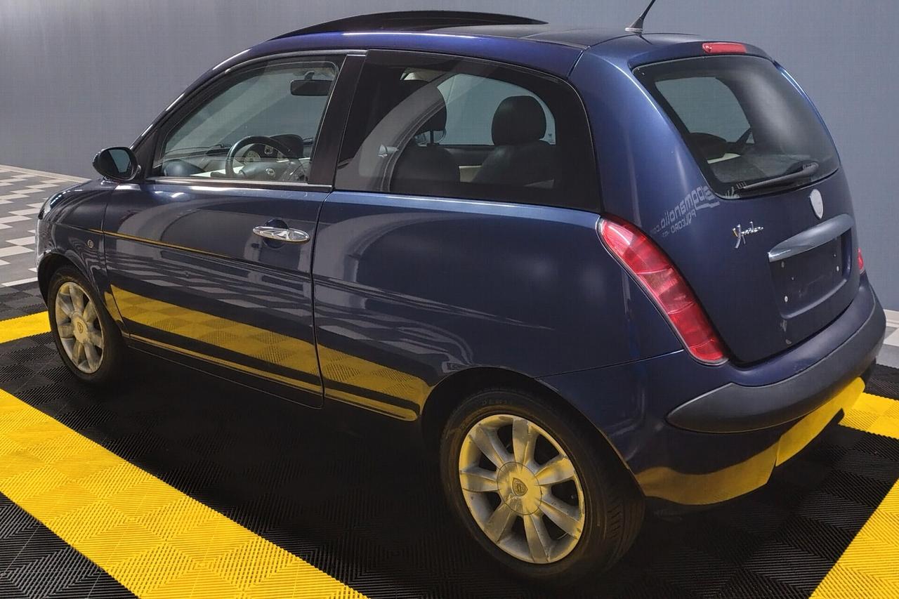 Lancia Ypsilon 1.4 95 CV Automatica