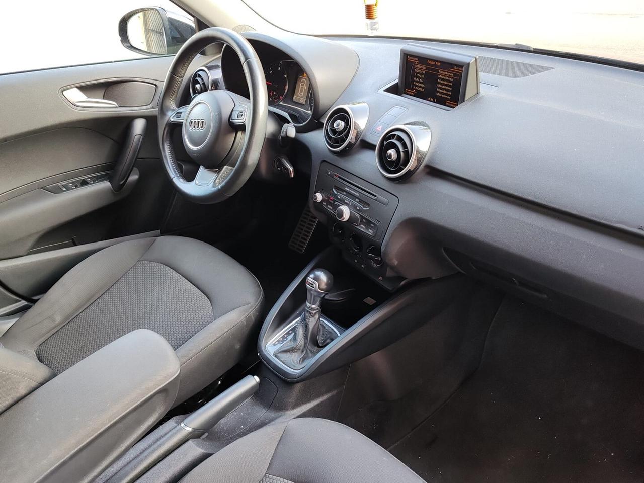 A1 SPB 1.6 TDI S TRONIC S LINE EDITION PLUS 90CV