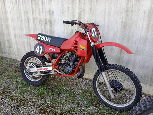 HONDA CR 250 R CROSS