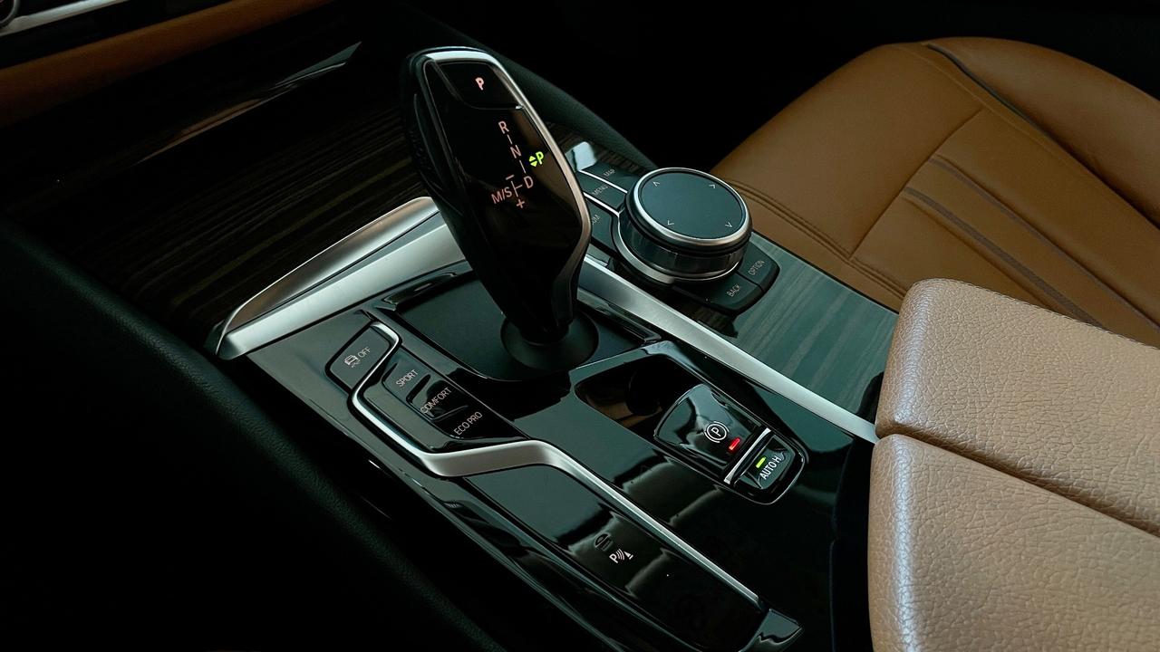 BMW 520D TOURING 48V 2.0 LUXURY 190 CV - FULL LED, PELLE, VIRTUAL COCKPIT