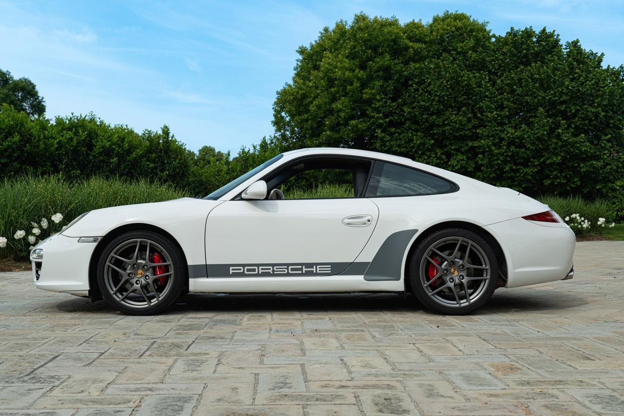 Porsche 997 (911) 3.6 CARRERA MK2 - RDS01413