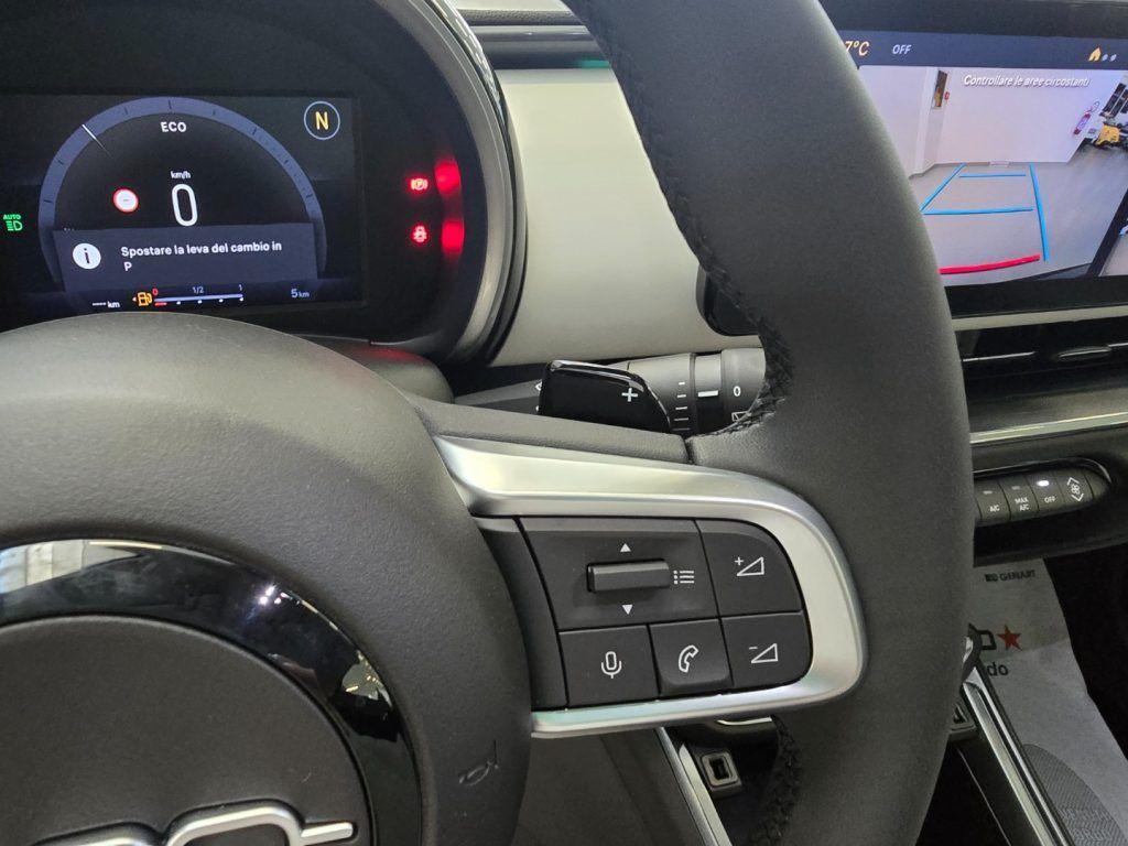 Fiat 600 Hybrid DCT MHEV La Prima
