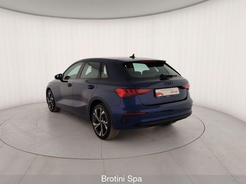 Audi A3 A3 SPB 40 TFSI e S tronic Business Advanced