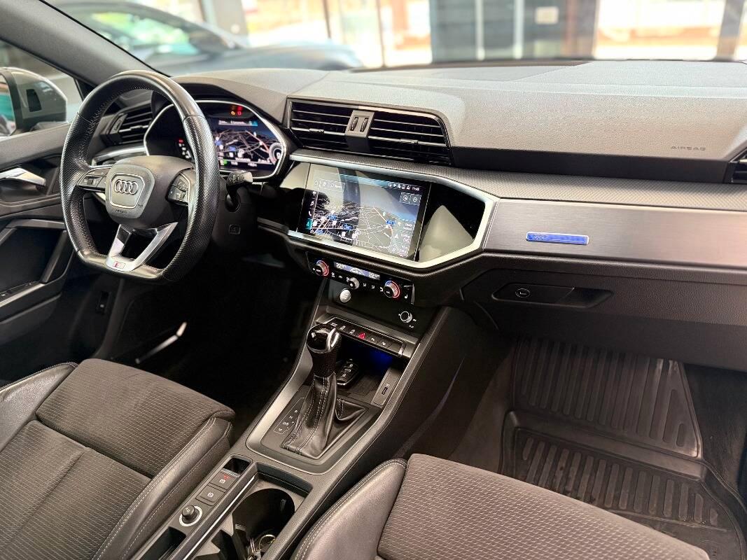 Audi Q3 35 2.0 tdi S line edition s-tronic