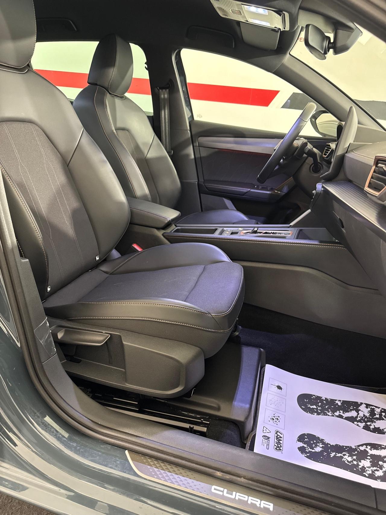 Cupra Leon 1.5 Hybrid 150 CV DSG