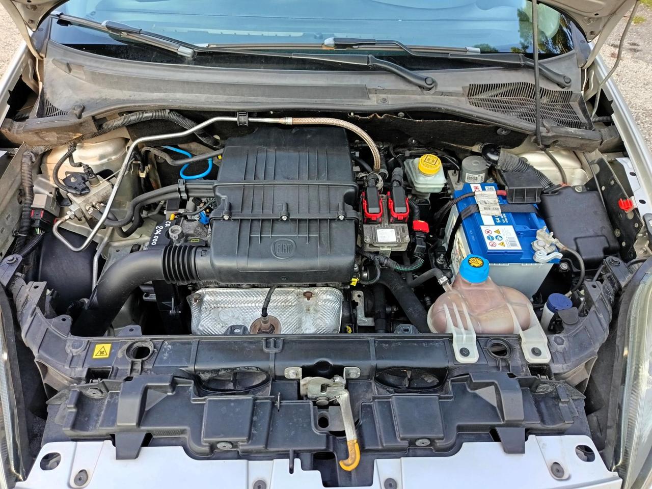 Fiat Punto 1.4 natural power Easy UNIPRO GARANZIA 1.4 natural power Easy 70cv