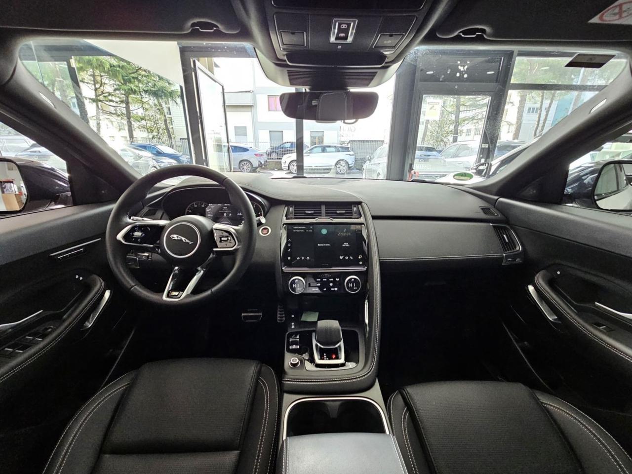 Jaguar E-Pace R-Dynamic SE Navi Camera Tetto C.20" LED BlackPack