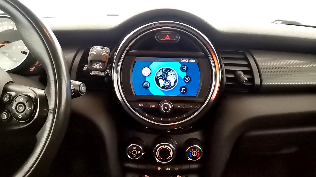 MINI Mini IV F55 2018 5p - Mini 5p 1.5 Cooper D