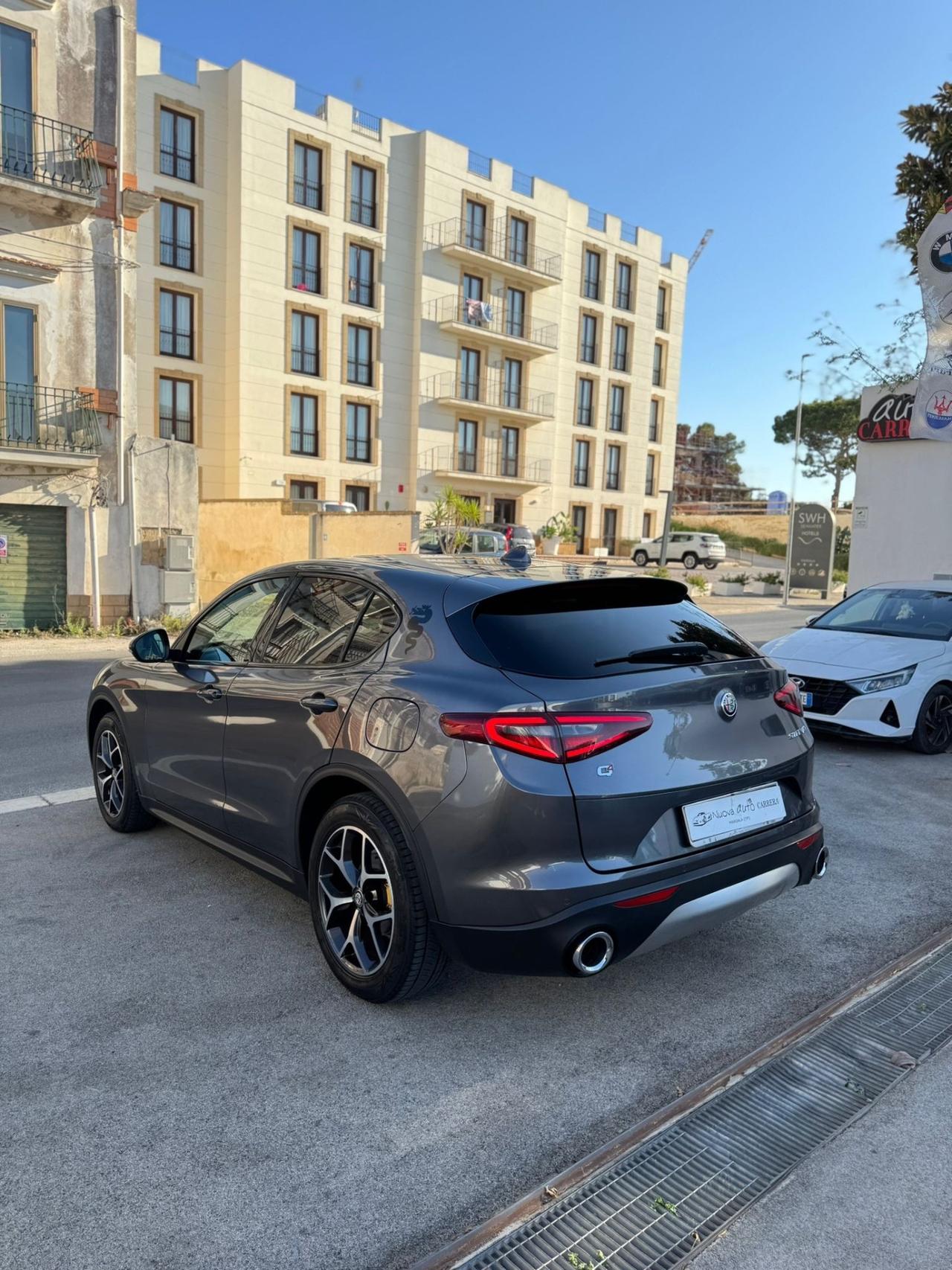 Alfa Romeo Stelvio 2.2 Turbodiesel 210 CV AT8 Q4 Veloce