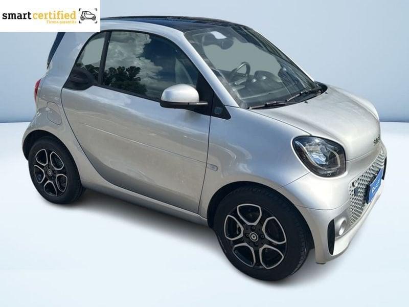 smart fortwo EQ PULSE 22KW