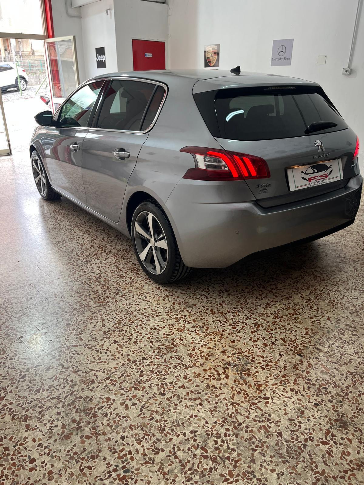 Peugeot 308 BlueHDi 120 S&S Allure