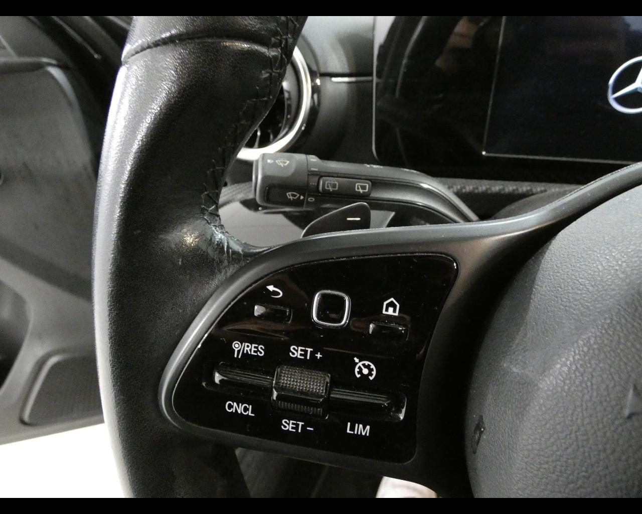 Mercedes-Benz Classe A (W177) - A 180 d Automatic Sport