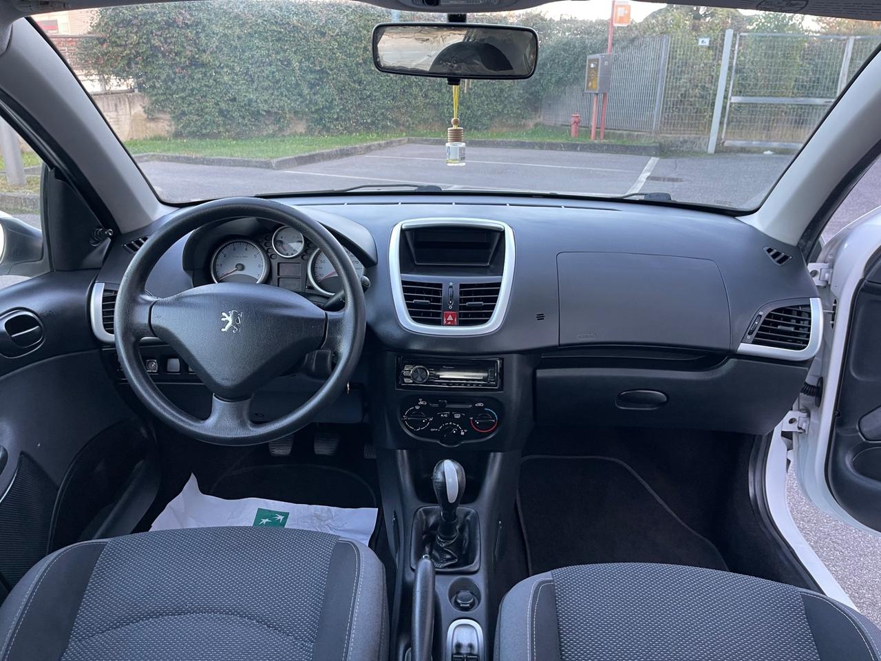 Peugeot 206 Plus 1.1 60CV 5p. Trendy