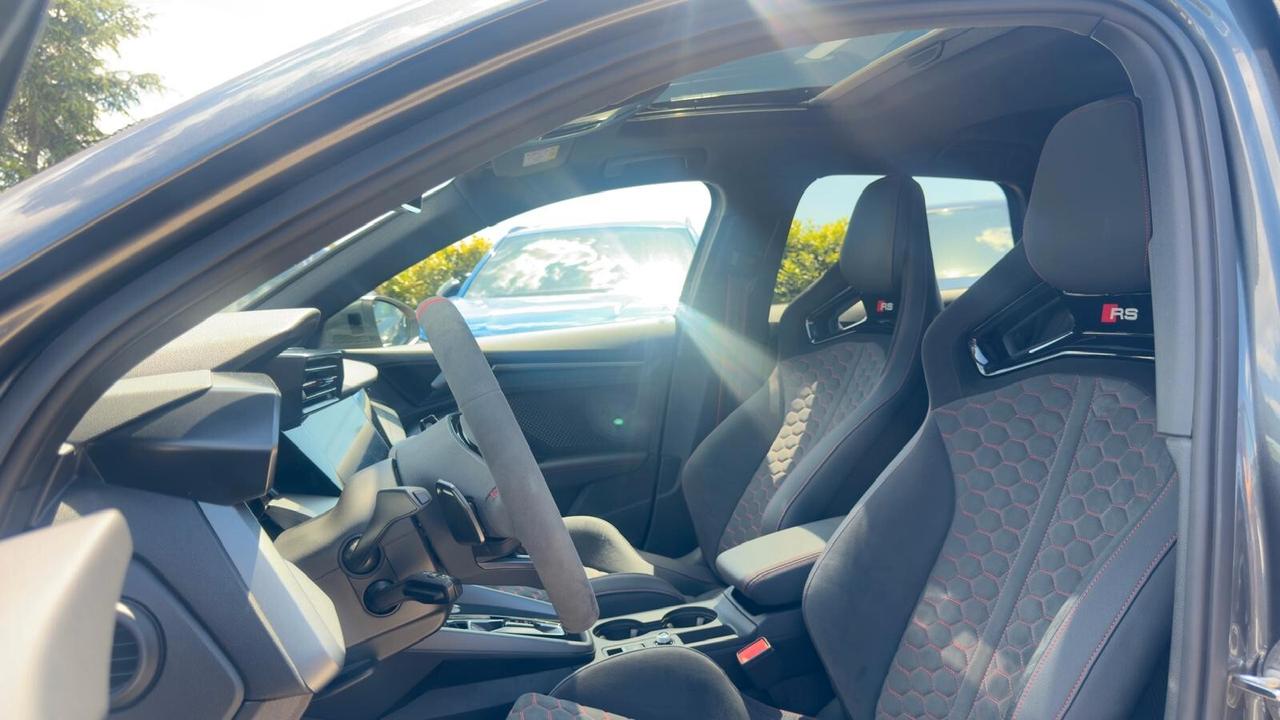 Audi RS 3 SPB TFSI quattro S tronic/PRONTA CONSEGNA/TETTO/SEDILI A GUSCIO/PROMO/