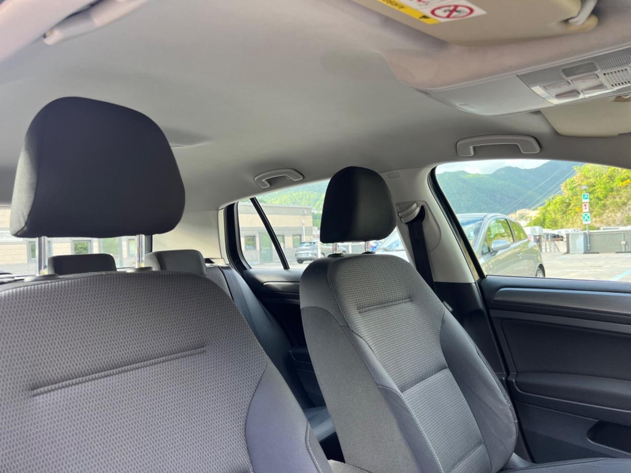 Volkswagen Golf 1.5 TGI 5p. Executive Metano / Benzina