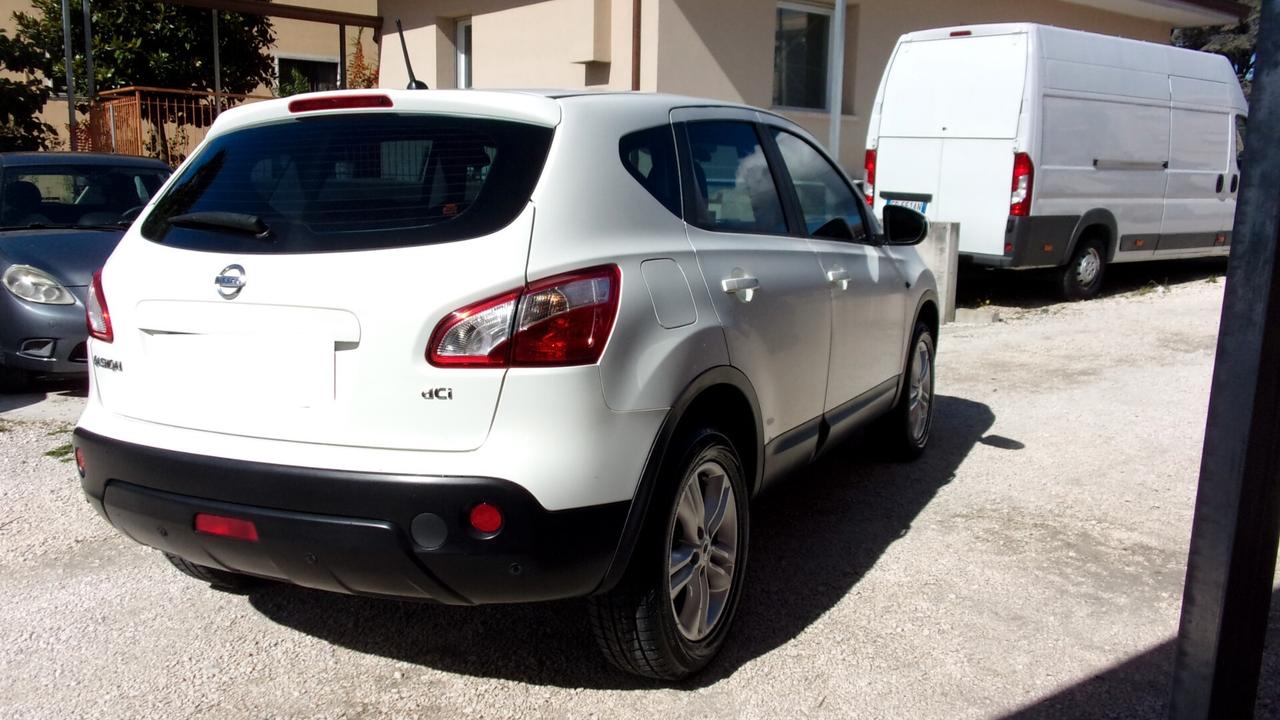 Nissan Qashqai 1.5 dCi DPF Tekna