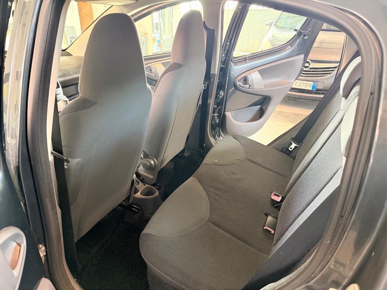 Peugeot 107 1.0 68CV 5p. Sweet Years neopatentati