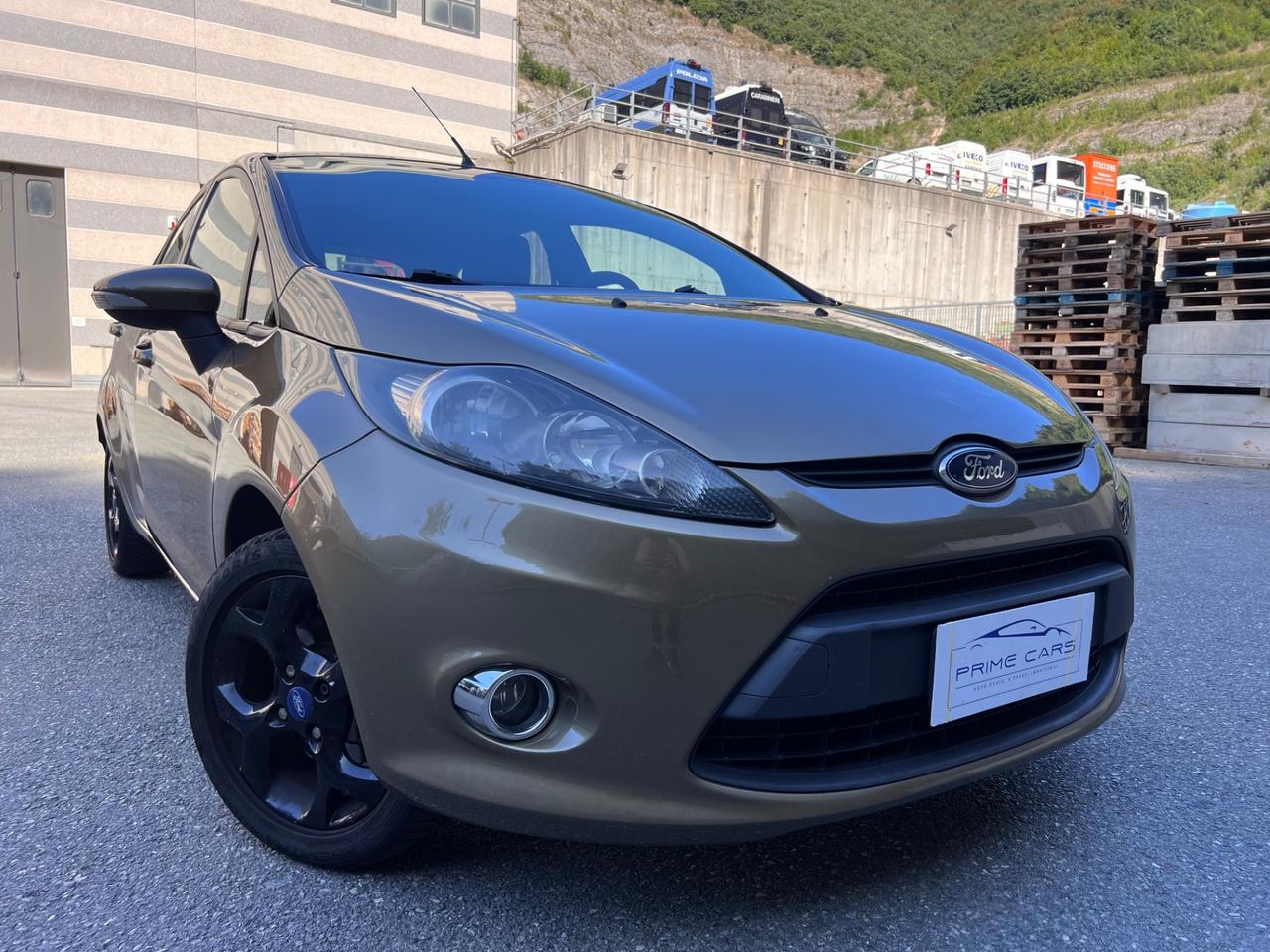 Ford Fiesta 1.4 TDCi 70CV 5 porte Titanium