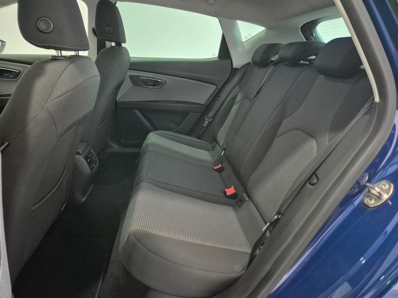 SEAT Leon 1.4 TGI 5p. Style GANCIO TRAINO