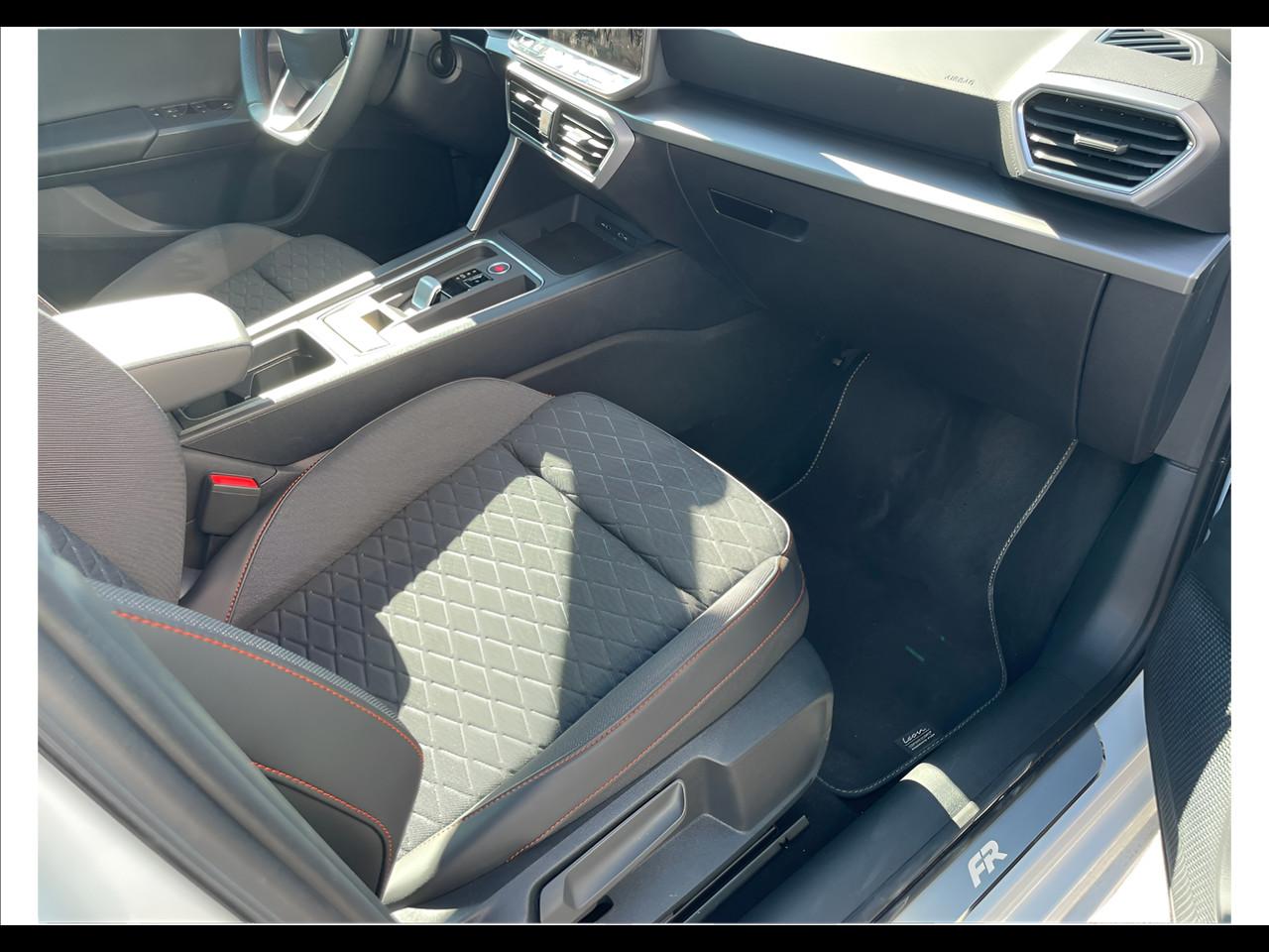 SEAT Leon 5 porte FR 1.5 Hybrid 85 kW (116 CV) mHEV DSG 7 marce 2WD