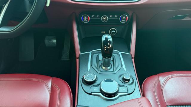 ALFA ROMEO Stelvio 2.2 TURBODIESEL 180CV AT8 RWD SUPER