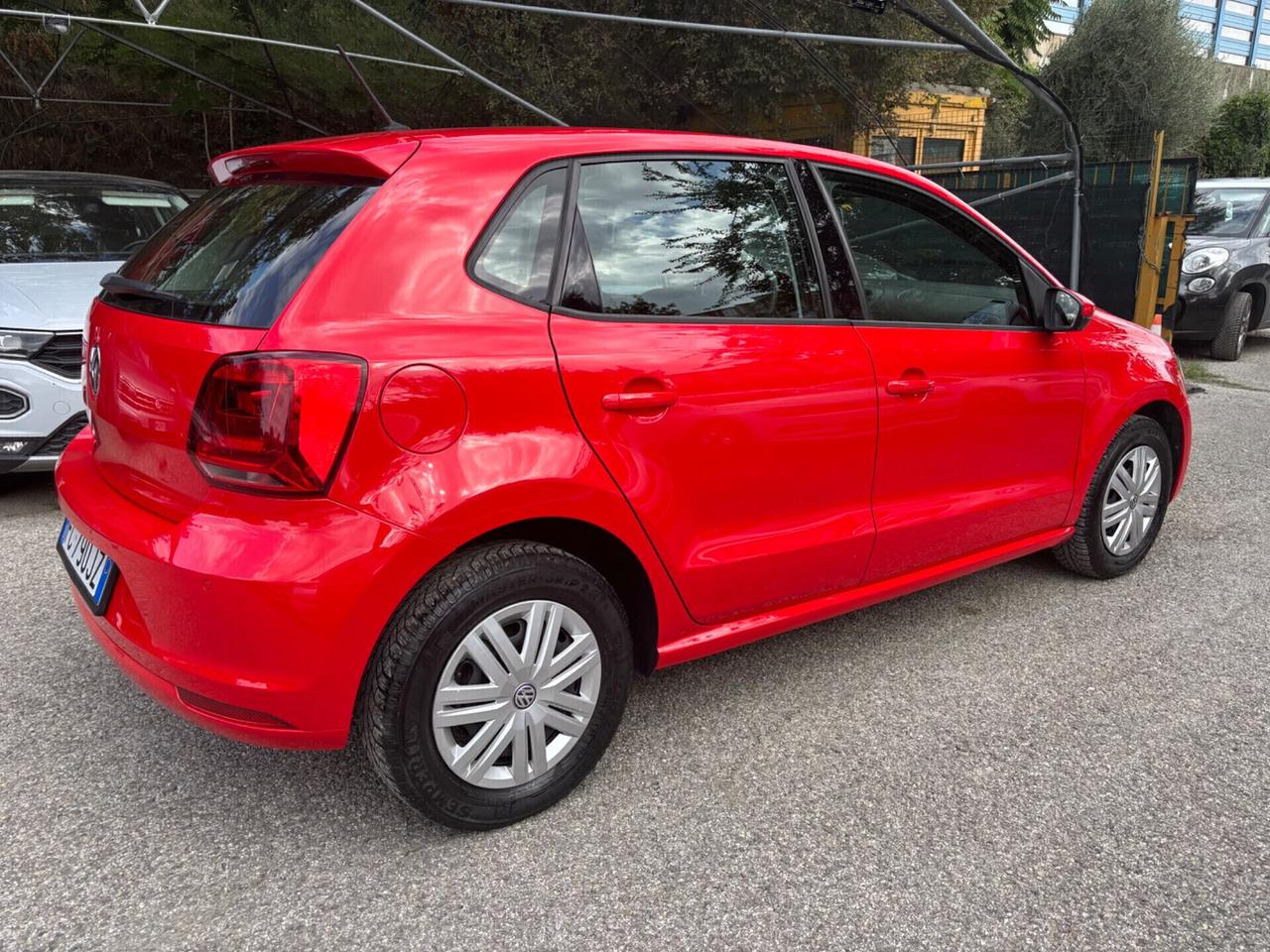 Volkswagen Polo 1.0 5 porte ok neopatentati