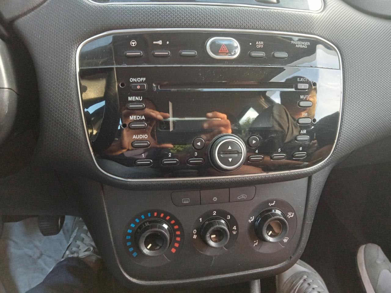 Fiat Punto 1.3 MJT II 75 CV 5 porte Street 2015