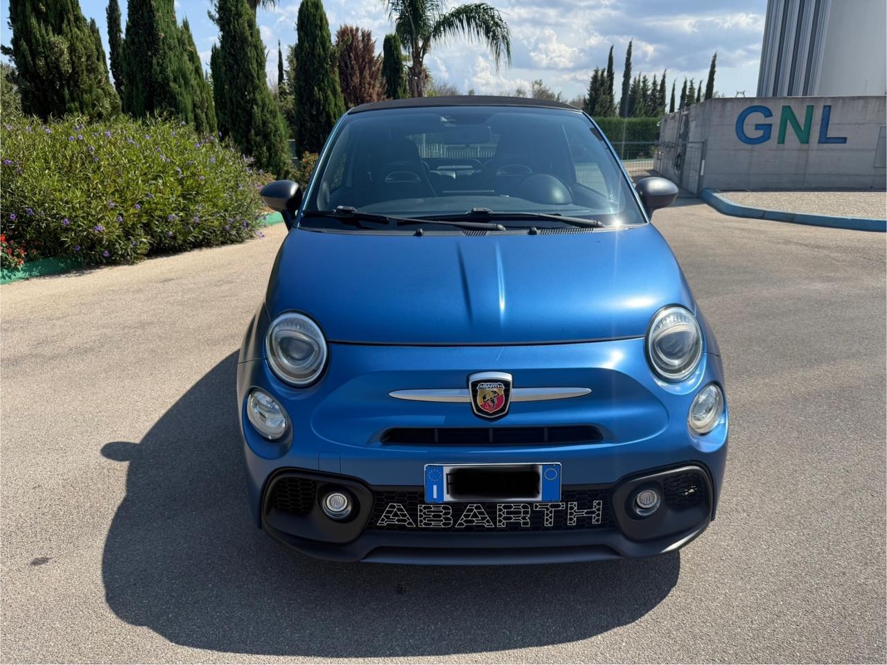 Abarth 500 C 1.4 Turbo T-Jet MTA - 2012